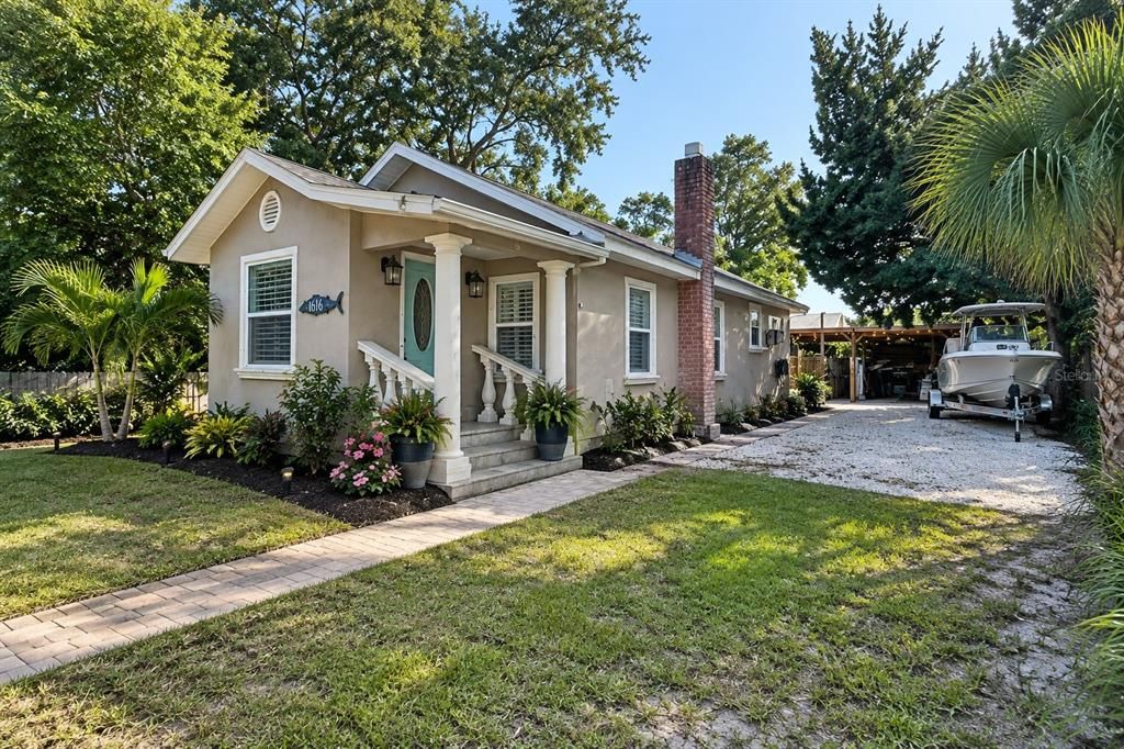 На продажу: $268,000 (2 спален, 2 ванн, 856 Квадратных фут)