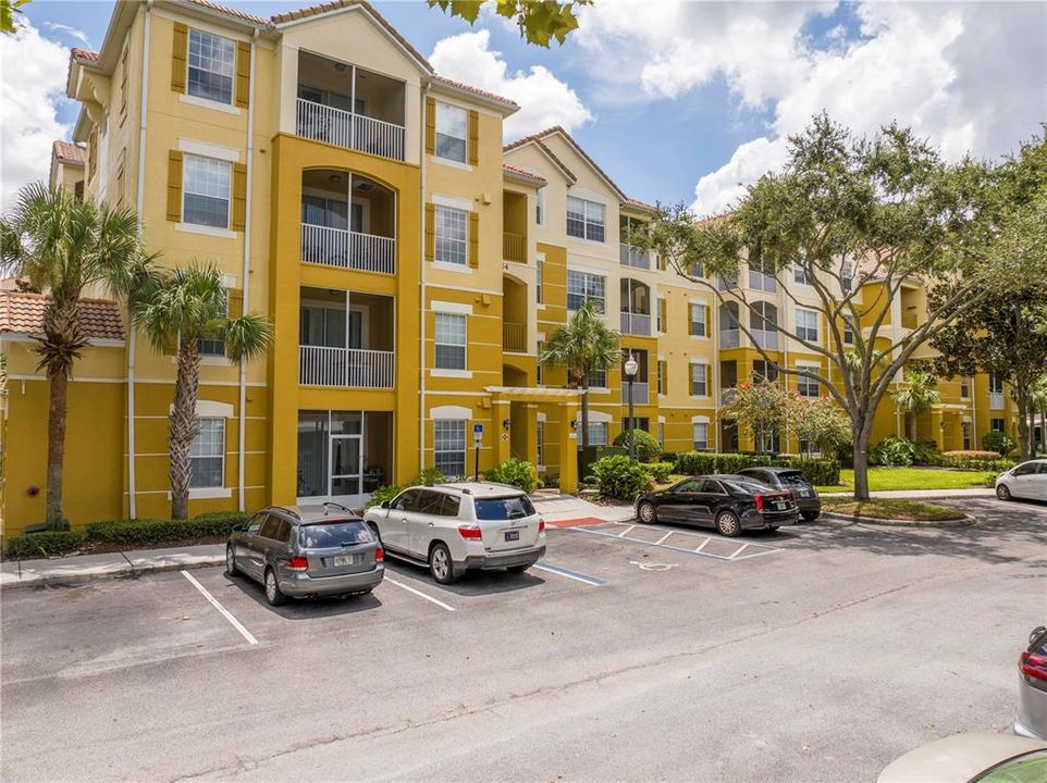 For Rent: $1,950 (3 beds, 2 baths, 1247 Square Feet)