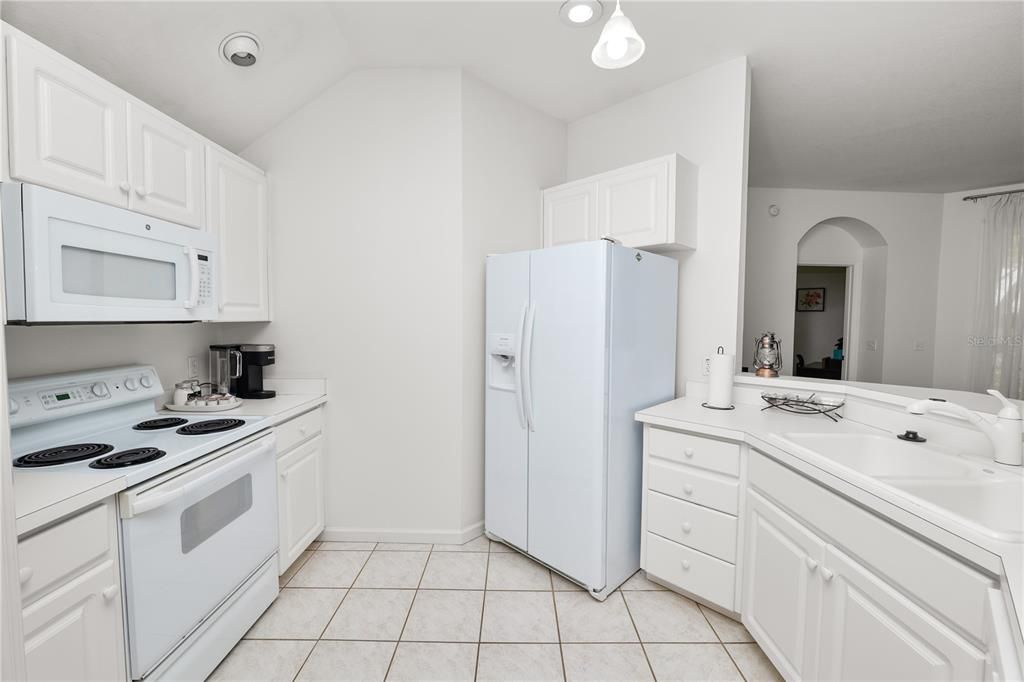 For Rent: $2,100 (2 beds, 2 baths, 1504 Square Feet)