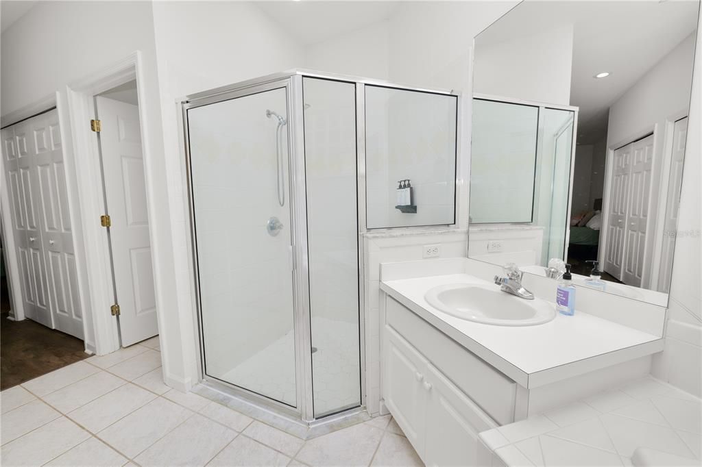 For Rent: $2,100 (2 beds, 2 baths, 1504 Square Feet)