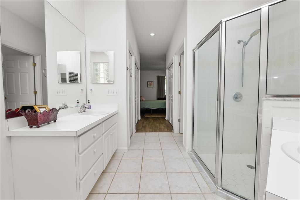 For Rent: $2,100 (2 beds, 2 baths, 1504 Square Feet)