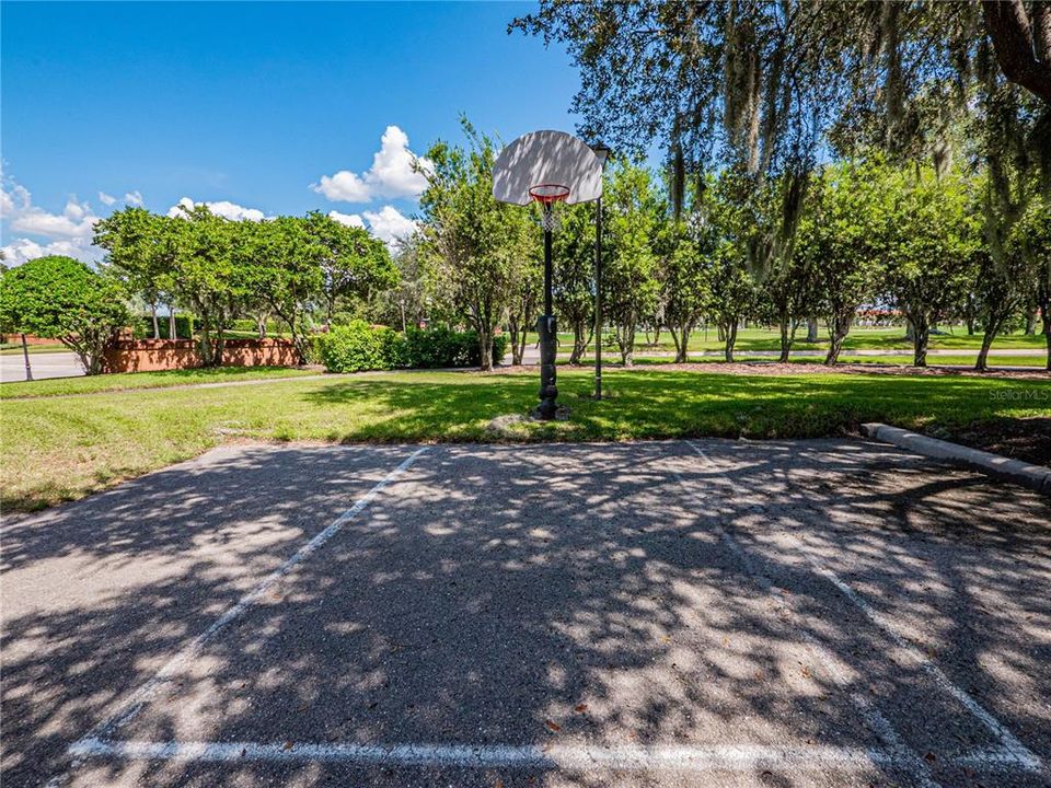 For Rent: $2,100 (2 beds, 2 baths, 1504 Square Feet)