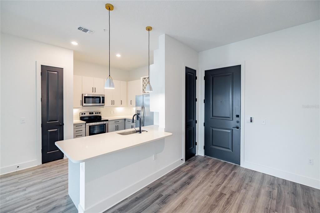 For Rent: $2,361 (2 beds, 2 baths, 1149 Square Feet)