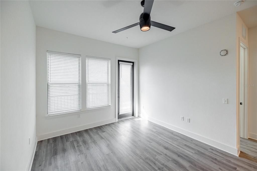 For Rent: $2,361 (2 beds, 2 baths, 1149 Square Feet)