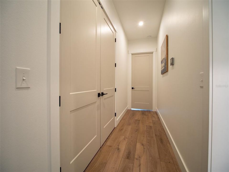 For Sale: $895,000 (4 beds, 2 baths, 2712 Square Feet)