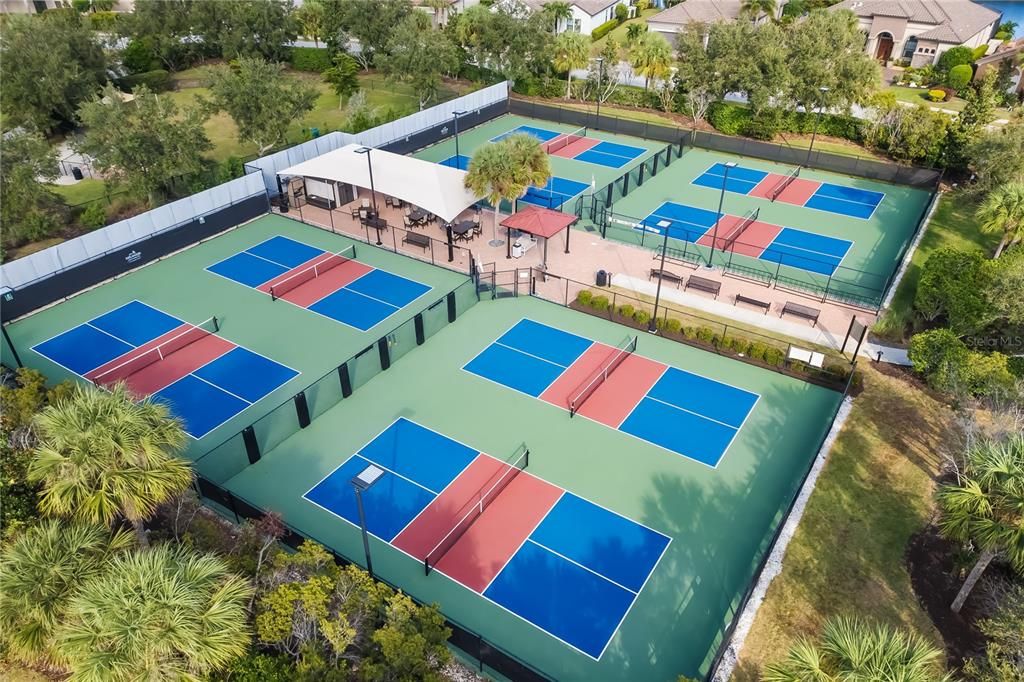 En Venta: $799,999 (3 camas, 3 baños, 2256 Pies cuadrados)