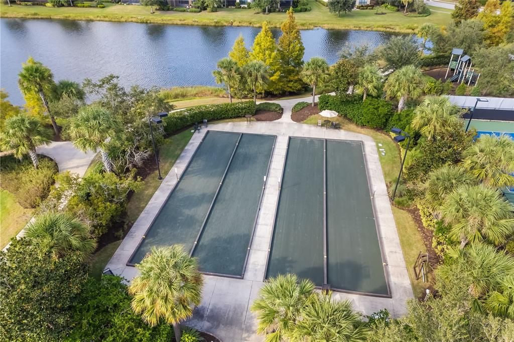En Venta: $799,999 (3 camas, 3 baños, 2256 Pies cuadrados)