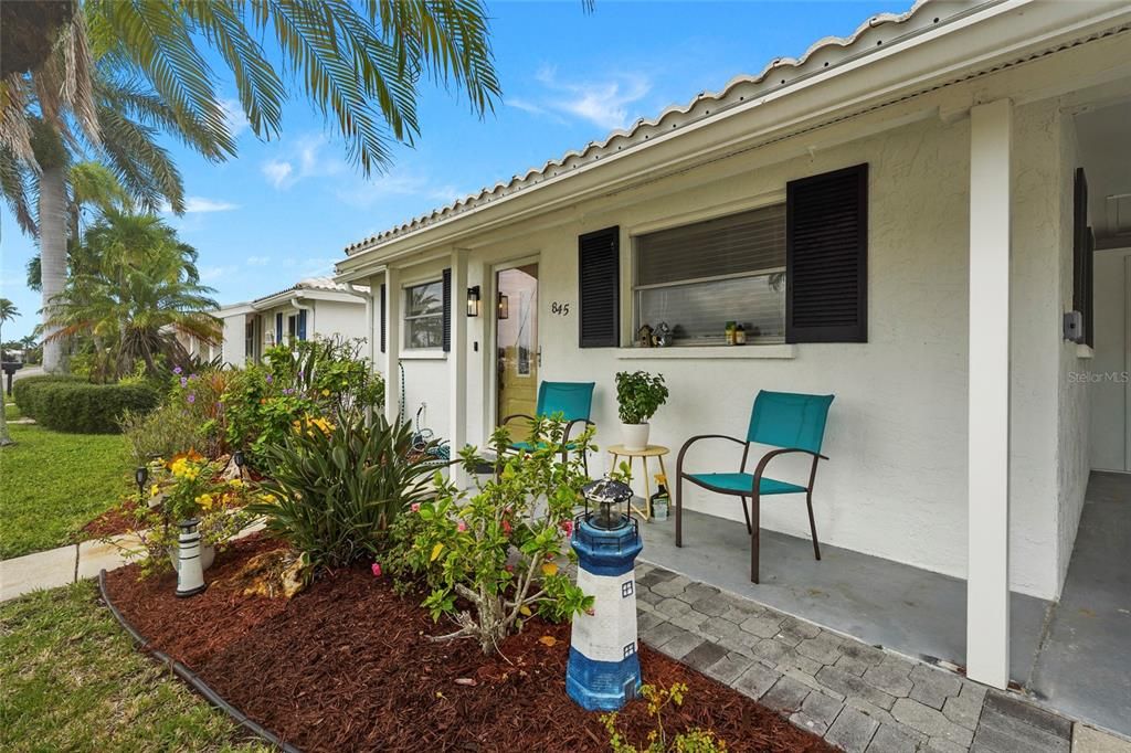 For Sale: $450,000 (2 beds, 2 baths, 1357 Square Feet)