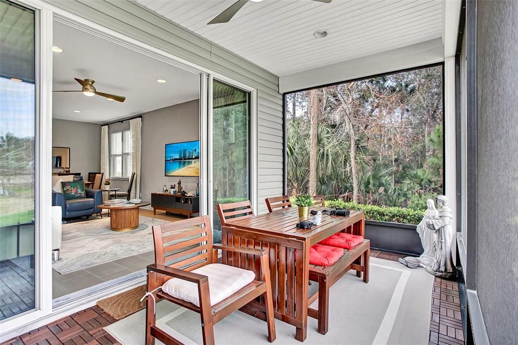 For Sale: $449,900 (4 beds, 3 baths, 2075 Square Feet)