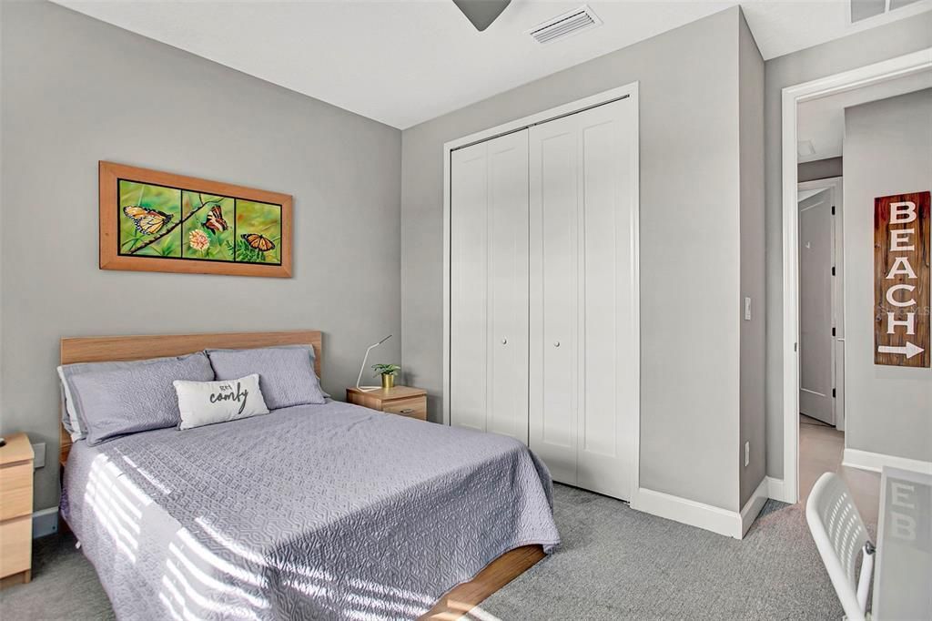For Sale: $449,900 (4 beds, 3 baths, 2075 Square Feet)