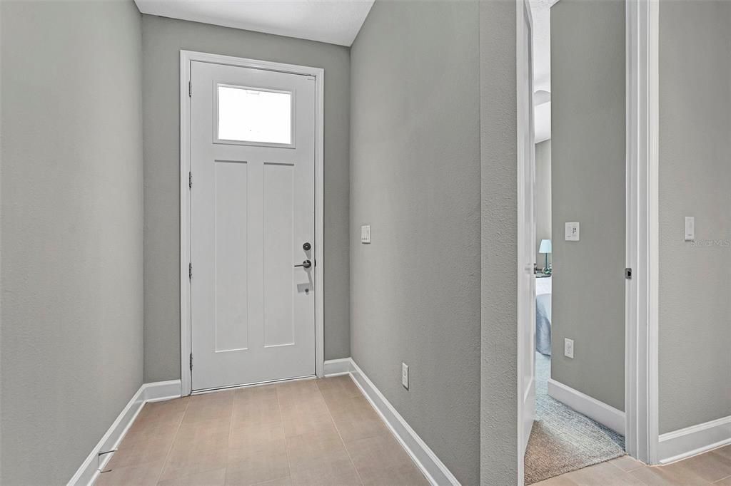 For Sale: $449,900 (4 beds, 3 baths, 2075 Square Feet)