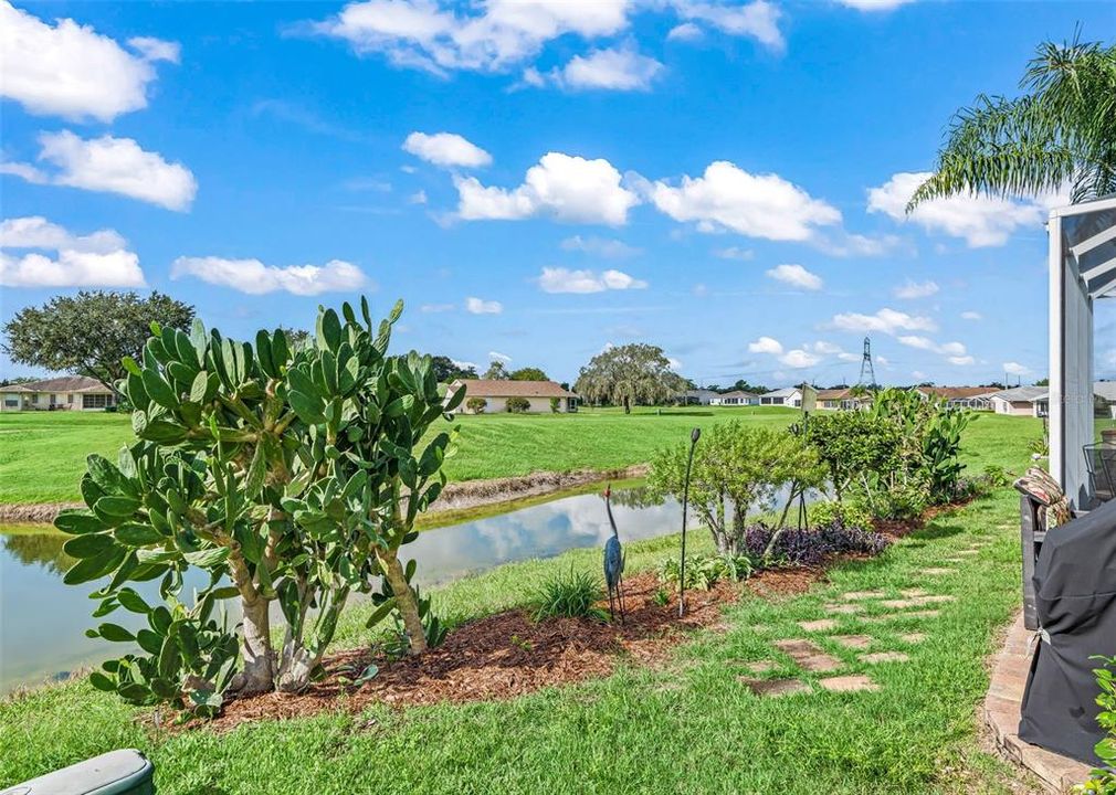 En Venta: $400,000 (3 camas, 2 baños, 2500 Pies cuadrados)