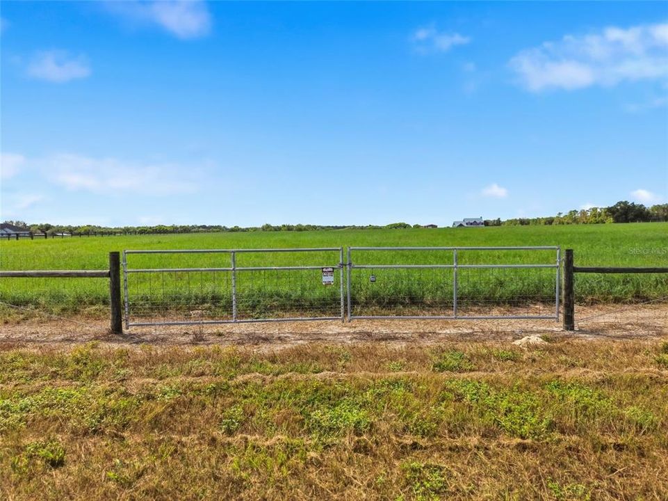 En Venta: $475,000 (10.00 acres)