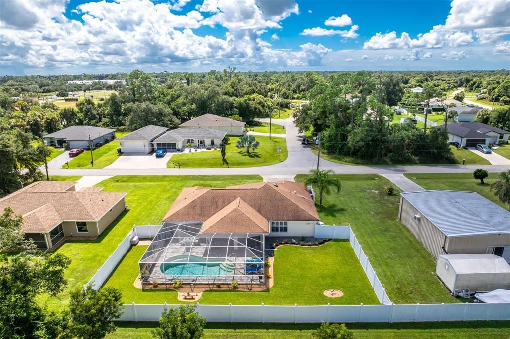 For Sale: $389,900 (3 beds, 2 baths, 1639 Square Feet)