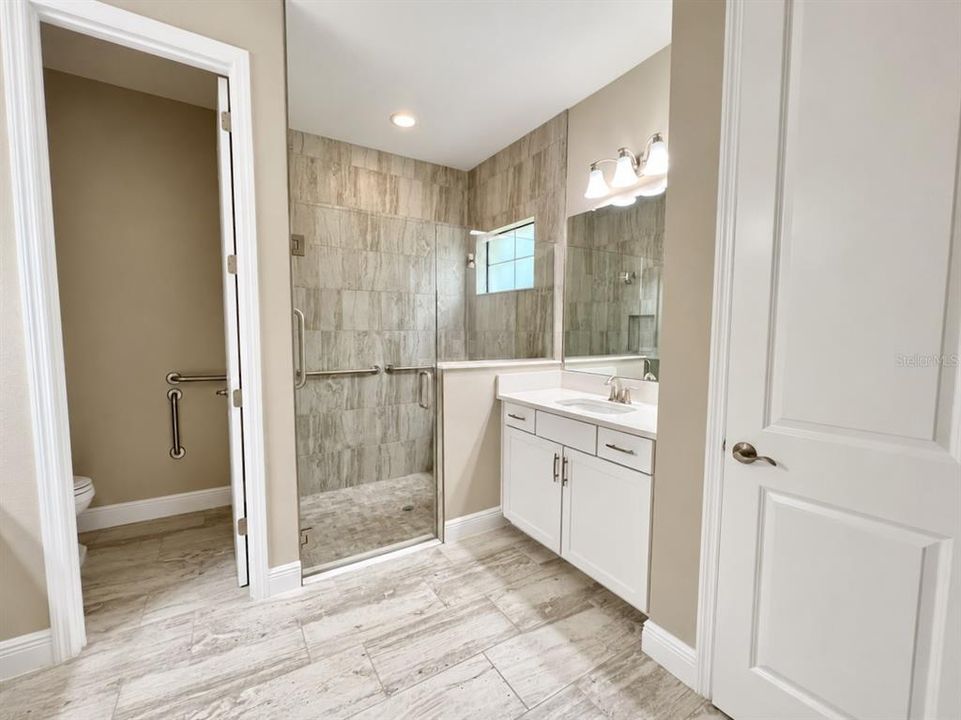 В аренду: $3,900 (4 спален, 3 ванн, 2140 Квадратных фут)
