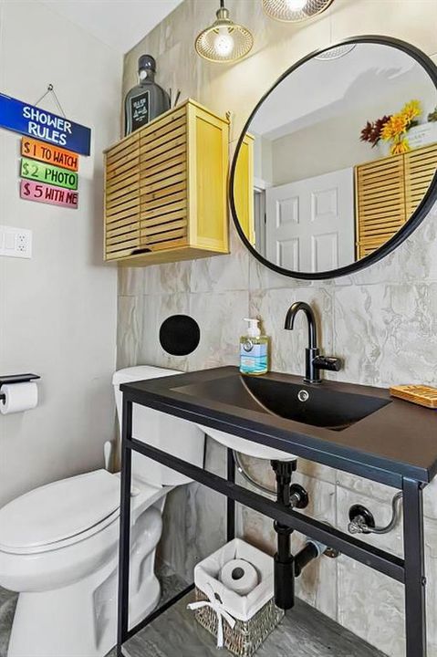 En Venta: $570,000 (3 camas, 2 baños, 1570 Pies cuadrados)
