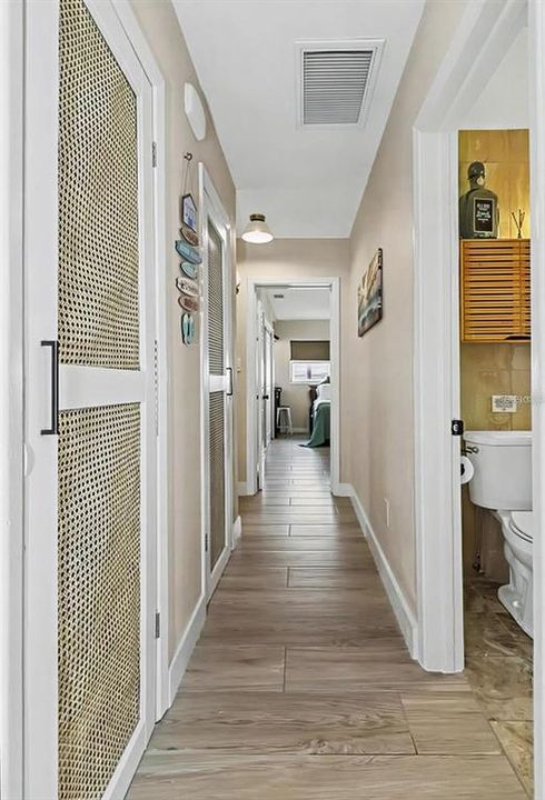 En Venta: $570,000 (3 camas, 2 baños, 1570 Pies cuadrados)