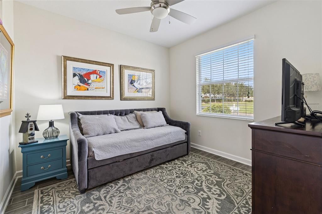 For Sale: $349,001 (2 beds, 2 baths, 1888 Square Feet)