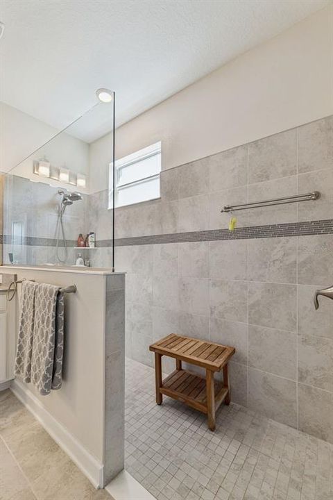For Sale: $349,001 (2 beds, 2 baths, 1888 Square Feet)
