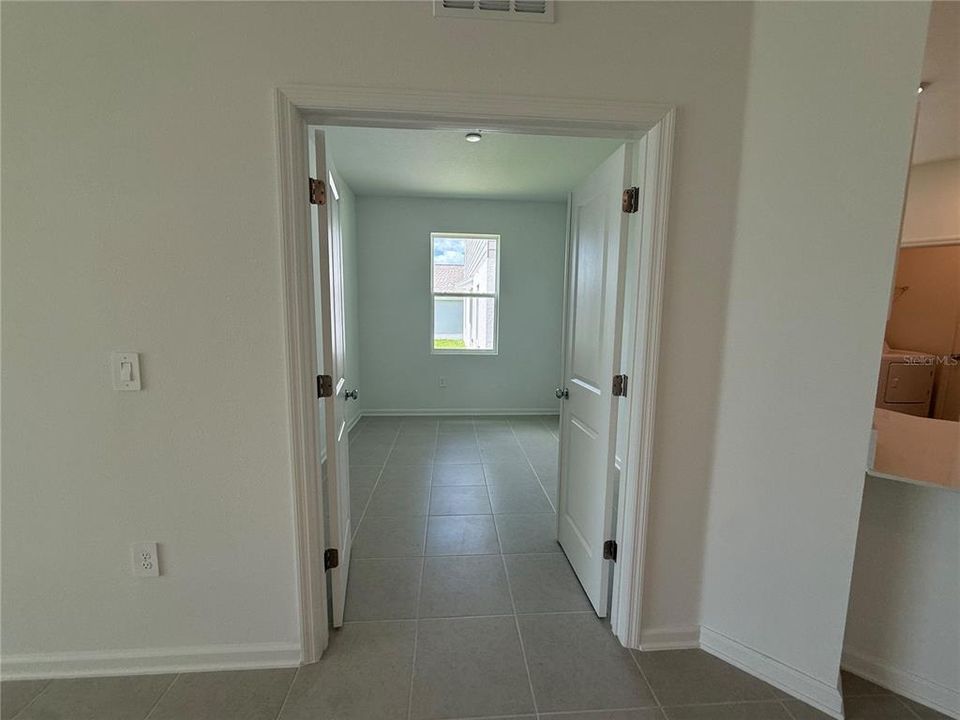 For Rent: $1,998 (3 beds, 2 baths, 1660 Square Feet)