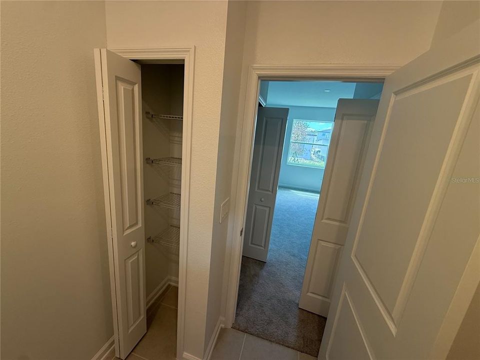 For Rent: $1,998 (3 beds, 2 baths, 1660 Square Feet)