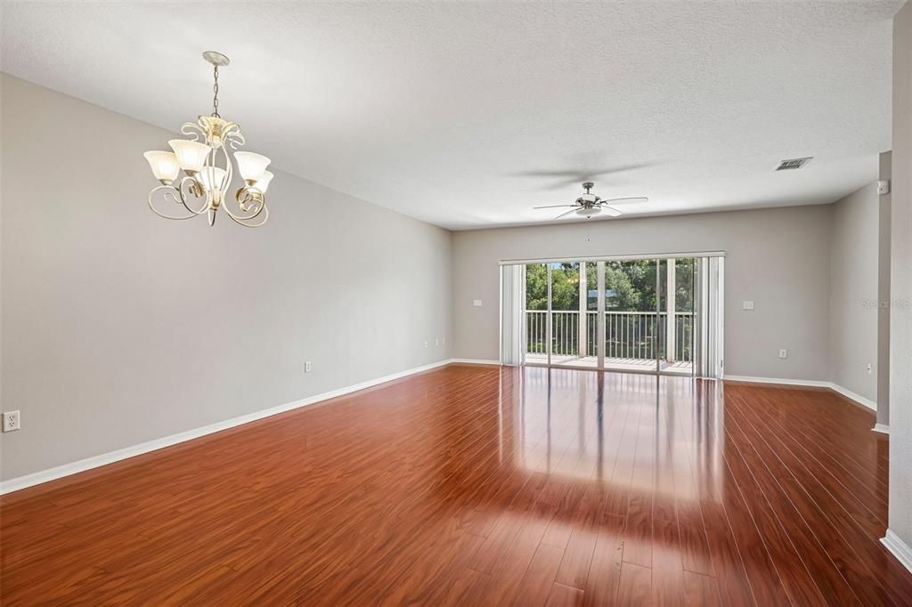 待售: $265,000 (3 贝兹, 2 浴室, 1520 平方英尺)
