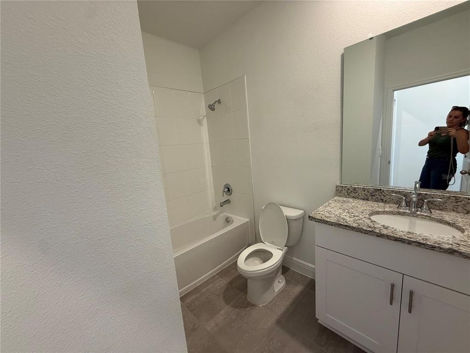 В аренду: $2,400 (3 спален, 2 ванн, 1495 Квадратных фут)