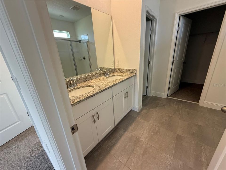 В аренду: $2,400 (3 спален, 2 ванн, 1495 Квадратных фут)