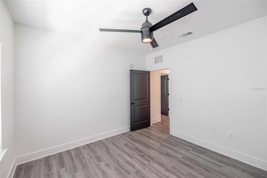 For Rent: $3,484 (3 beds, 2 baths, 1535 Square Feet)