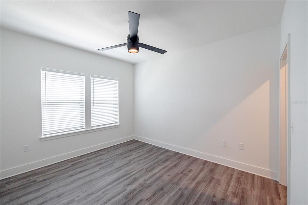 For Rent: $3,484 (3 beds, 2 baths, 1535 Square Feet)