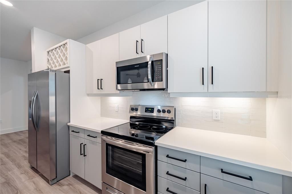 For Rent: $3,484 (3 beds, 2 baths, 1535 Square Feet)