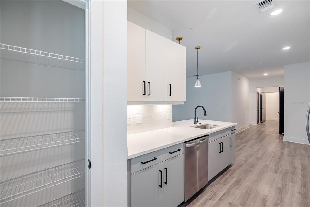 For Rent: $3,484 (3 beds, 2 baths, 1535 Square Feet)