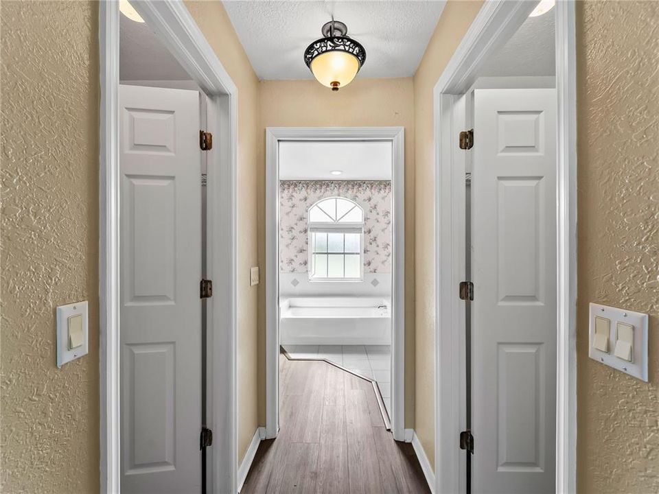 For Sale: $314,900 (3 beds, 2 baths, 2080 Square Feet)