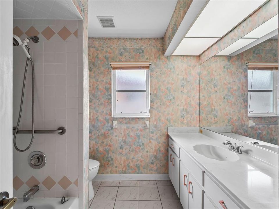 For Sale: $314,900 (3 beds, 2 baths, 2080 Square Feet)