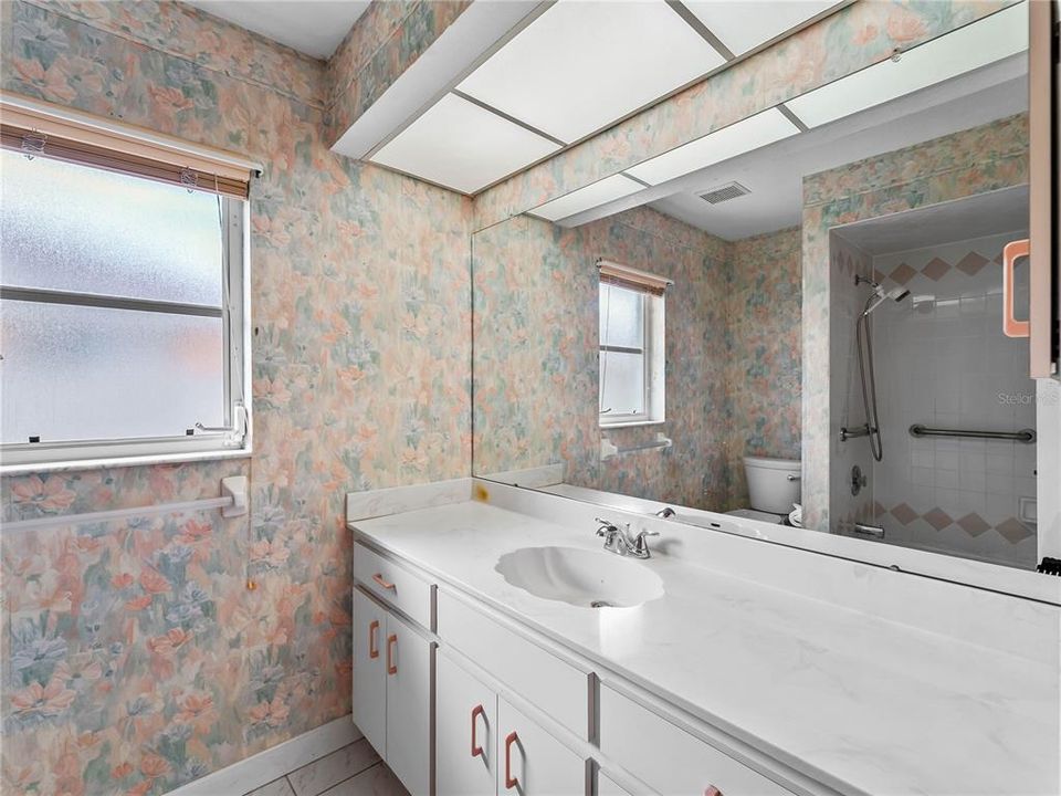 For Sale: $314,900 (3 beds, 2 baths, 2080 Square Feet)