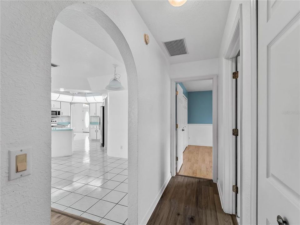 For Sale: $314,900 (3 beds, 2 baths, 2080 Square Feet)