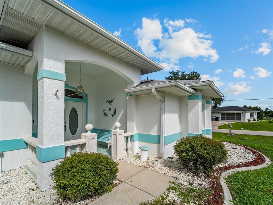 For Sale: $314,900 (3 beds, 2 baths, 2080 Square Feet)
