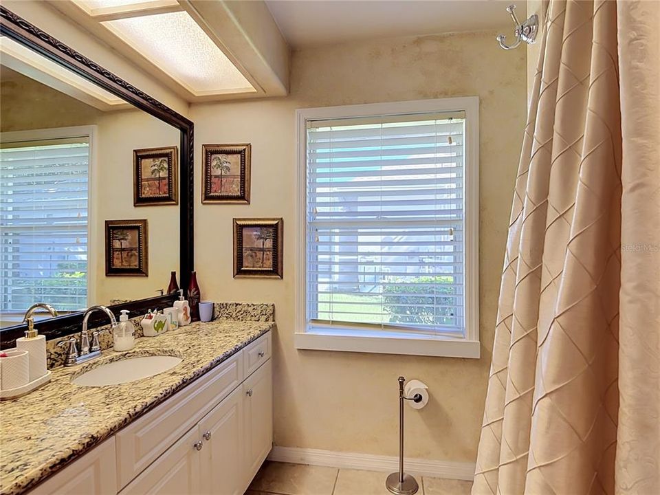 En Venta: $470,000 (3 camas, 2 baños, 2159 Pies cuadrados)