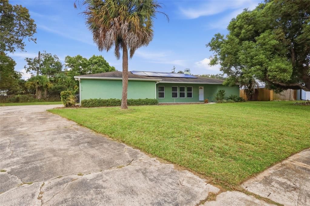 En Venta: $440,000 (3 camas, 2 baños, 2259 Pies cuadrados)