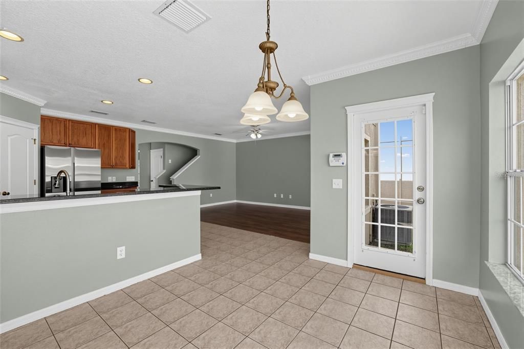 For Sale: $449,900 (4 beds, 2 baths, 2022 Square Feet)