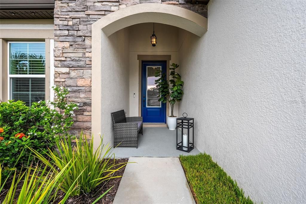 For Sale: $529,900 (3 beds, 2 baths, 1998 Square Feet)