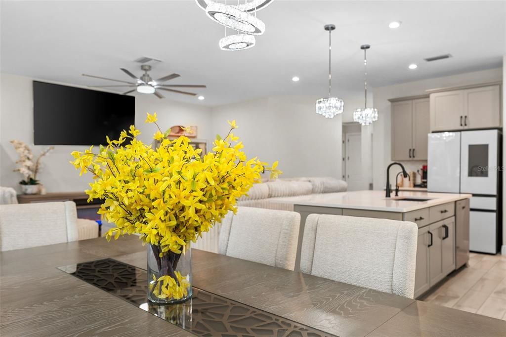 For Sale: $529,900 (3 beds, 2 baths, 1998 Square Feet)