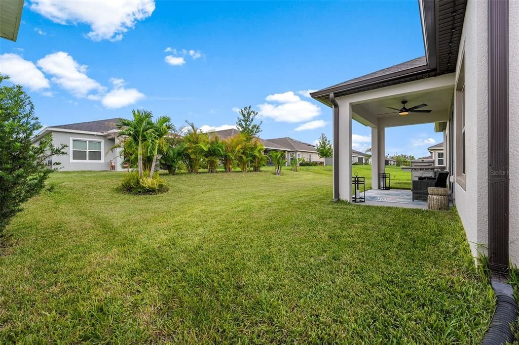 For Sale: $529,900 (3 beds, 2 baths, 1998 Square Feet)