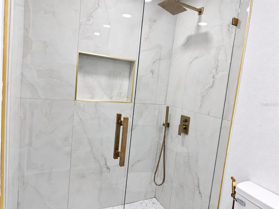 На продажу: $497,000 (3 спален, 2 ванн, 1268 Квадратных фут)