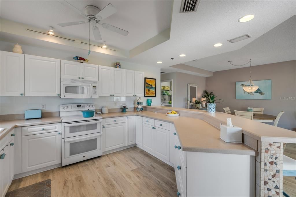 En Venta: $519,000 (3 camas, 2 baños, 1768 Pies cuadrados)