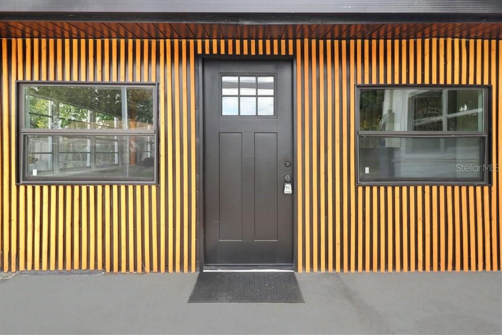 На продажу: $239,999 (3 спален, 1 ванн, 912 Квадратных фут)