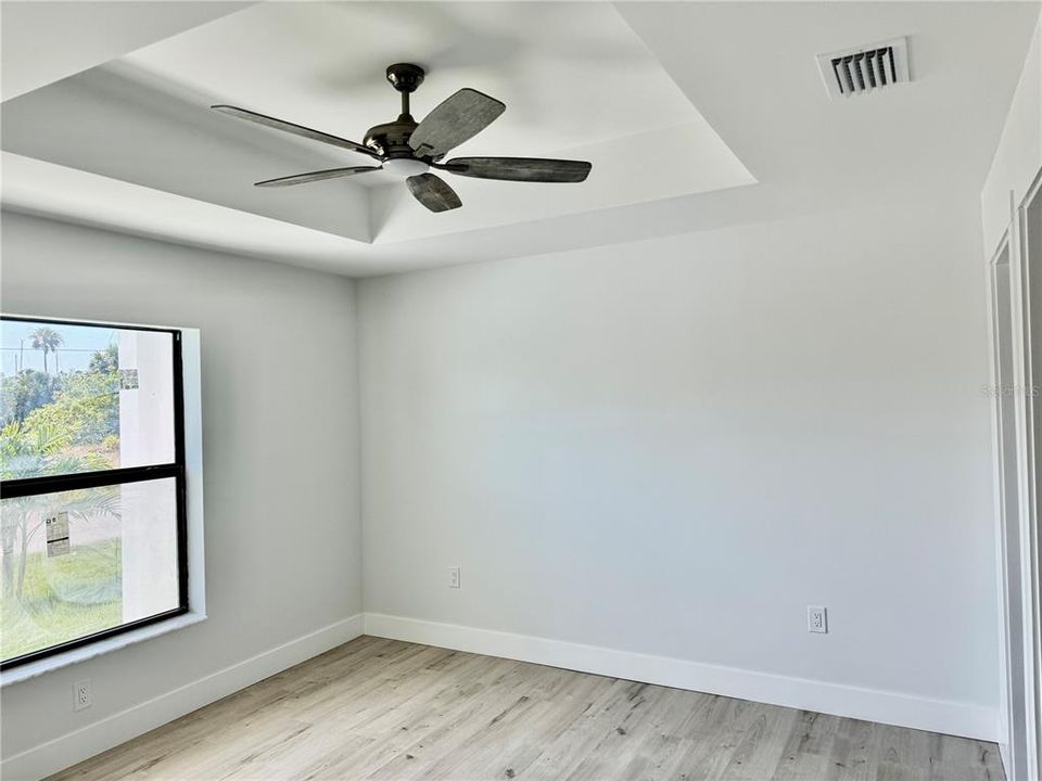For Rent: $1,750 (3 beds, 2 baths, 1384 Square Feet)