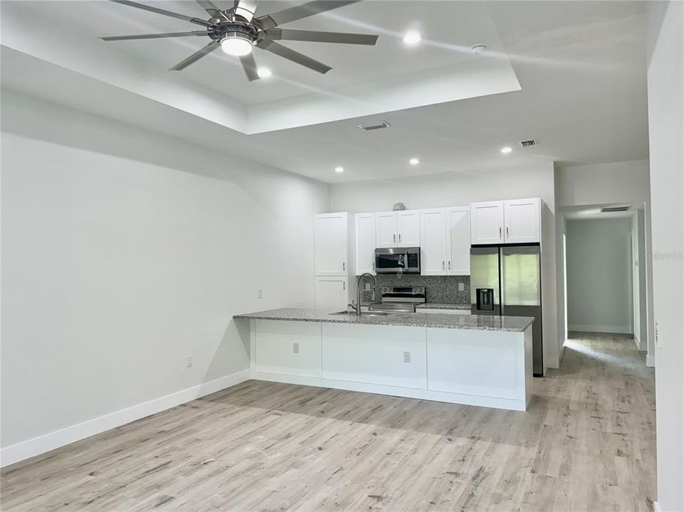 For Rent: $1,750 (3 beds, 2 baths, 1384 Square Feet)