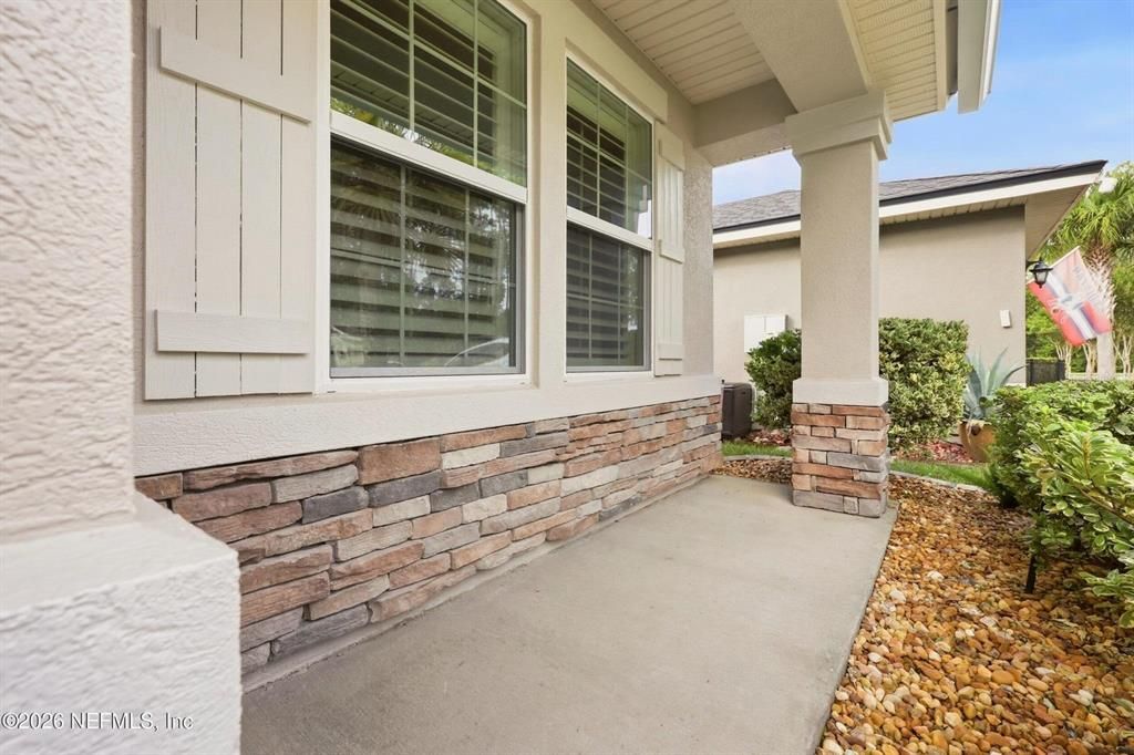 For Sale: $522,000 (4 beds, 3 baths, 1912 Square Feet)