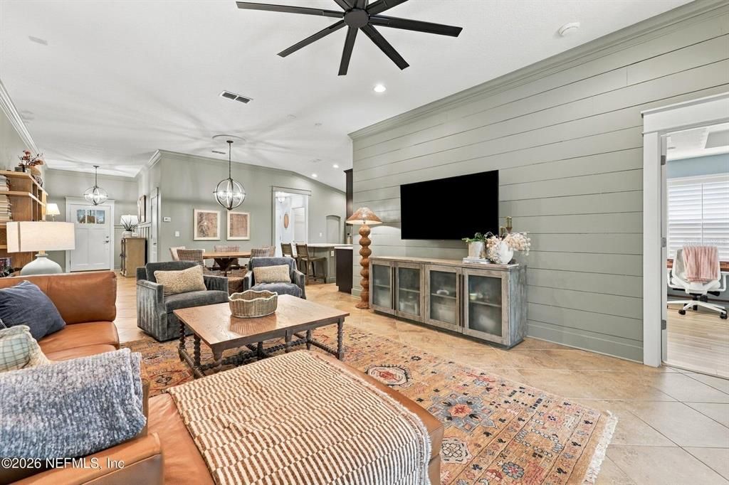 For Sale: $522,000 (4 beds, 3 baths, 1912 Square Feet)